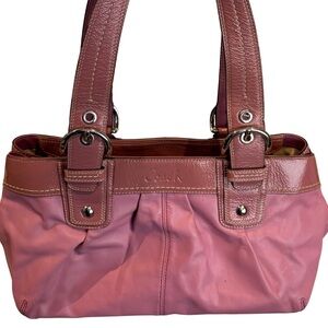 Coach Vintage 2000s Shoulder Bag